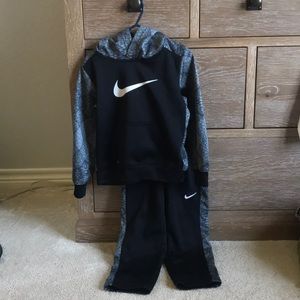 Nike dri-fit hoodie and pants